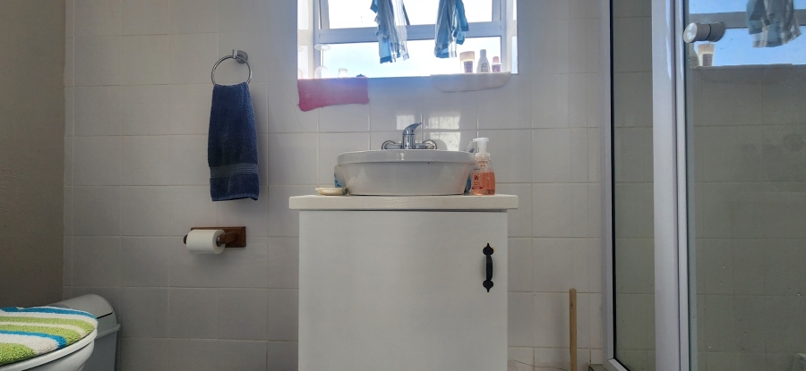 1 Bedroom Property for Sale in Bredasdorp Western Cape